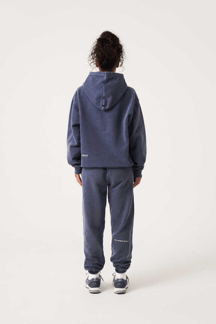 Stilvoller Kapuzenpullover für Damen, vielseitig, zeitloses Design, ideal für jede Jahreszeit, gemustert und bequem.