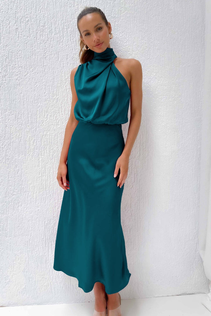 "Stilvolles Mariana Damenkleid in zeitlosem Design, schmeichelnde Passform, ideal für verschiedene Anlässe und ganztägigen Ko