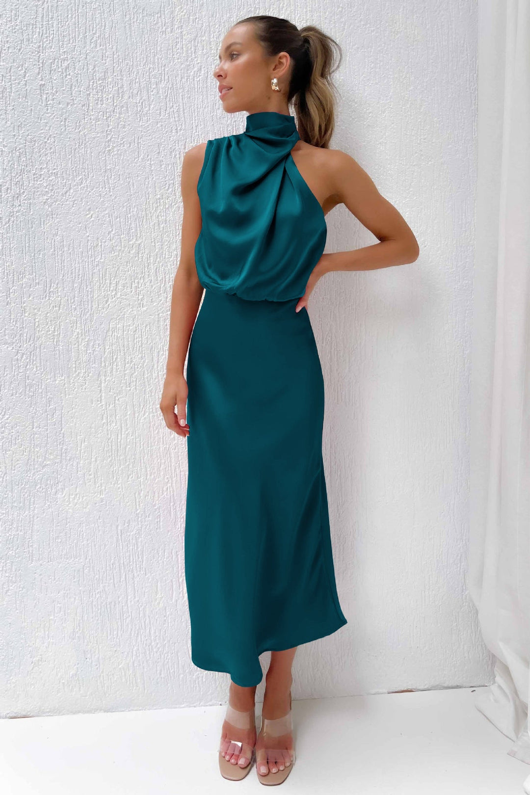 "Stilvolles Mariana Damenkleid in zeitlosem Design, schmeichelnde Passform, ideal für verschiedene Anlässe und ganztägigen Ko