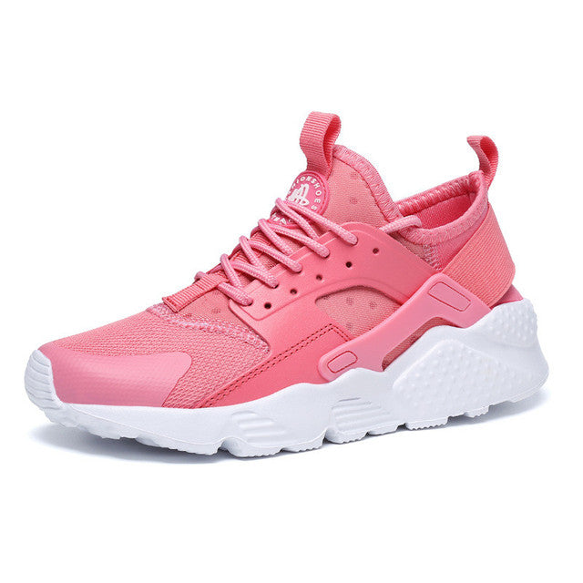 "Stylische Sommer-Sneaker im Huarache-Design, leicht und atmungsaktiv, perfekt für warme Tage und verschiedene Outfits."