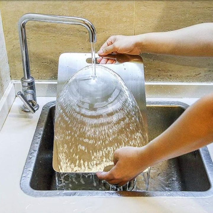 Titanium Schneidebrett, robust und hygienisch, modernes Design, antibakteriell, ideal für Küchenarbeiten, langlebig.