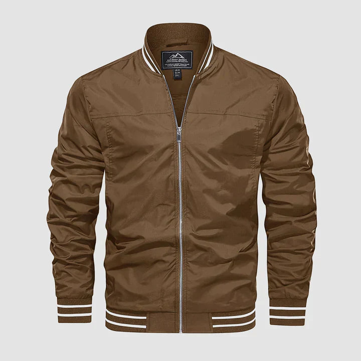 Vielseitige Herren Sommerjacke: leicht, atmungsaktiv, stilvoll, in Hellblau, modern geschnitten für maximalen Komfort.