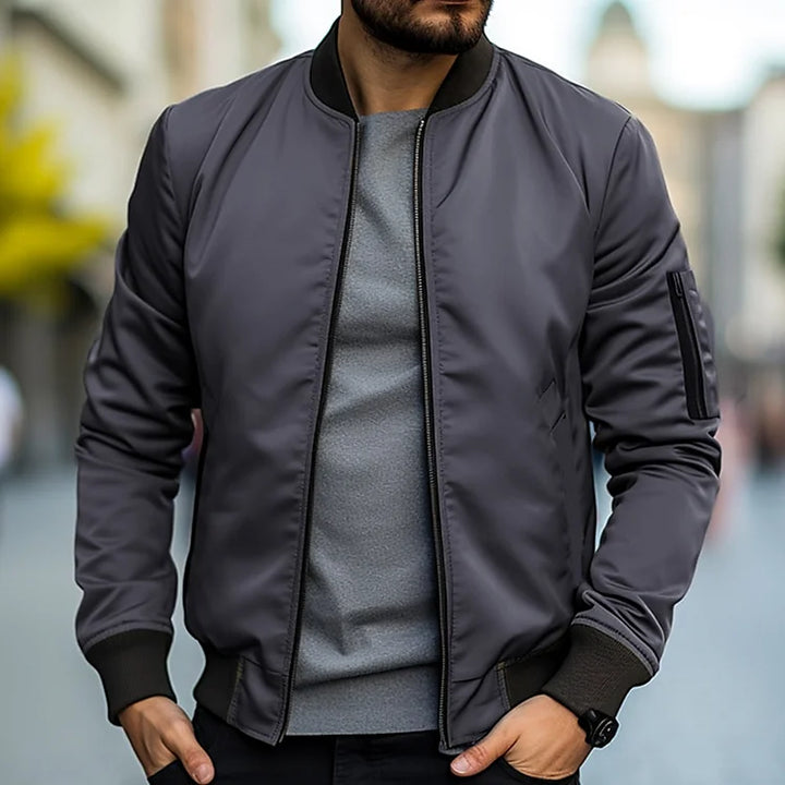 "Vielseitige, urban-stilvolle Herren Bomberjacke, elegant, komfortable Passform, mit praktischen Taschen und verstellbarem Sa