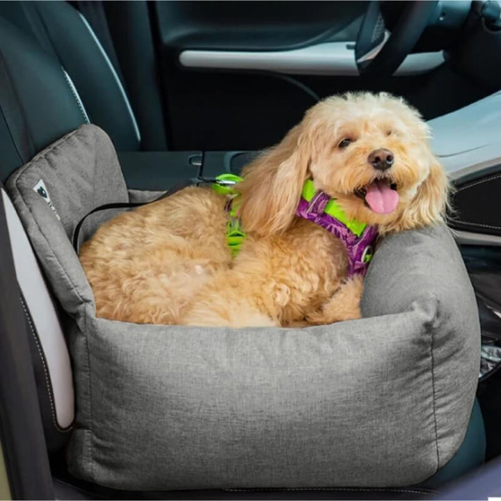 "Waschbarer Hundeautositz mit rutschfestem Boden, großem Platzangebot, Stoßdämpfung und maschinenwaschbarem Bezug."