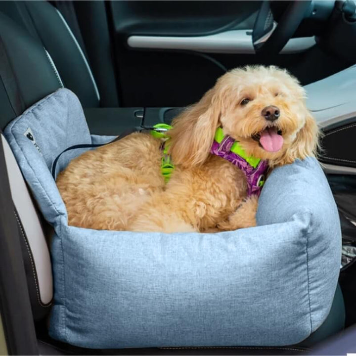 "Waschbarer Hundeautositz mit rutschfestem Boden, großem Platzangebot, Stoßdämpfung und maschinenwaschbarem Bezug."