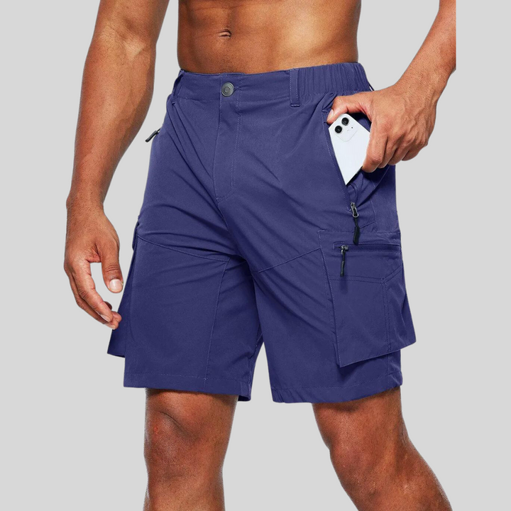 Wasserabweisende Herren Cargoshorts in Grau mit zahlreichen Taschen, ideal für Outdoor-Aktivitäten und maximalen Komfort.