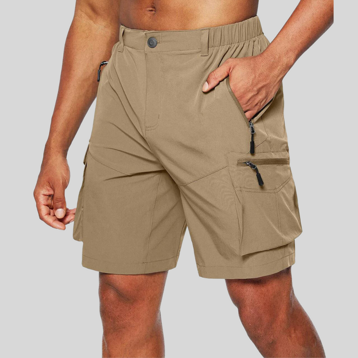 Wasserabweisende Herren Cargoshorts in Grau mit zahlreichen Taschen, ideal für Outdoor-Aktivitäten und maximalen Komfort.