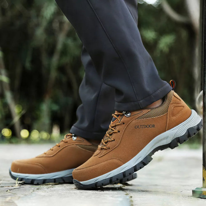 Wasserdichte Herren Wanderschuhe mit ergonomischer Sohle, robustem Design und griffiger Außensohle, ideal für Outdoor-Abenteu