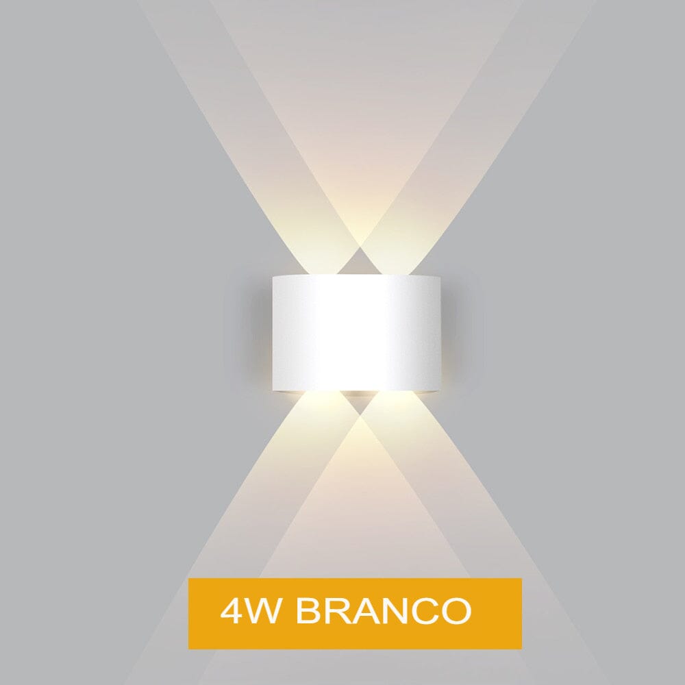 Wasserdichte LED-Außenwandleuchte, modernes Design aus Aluminium, für stilvolle und energieeffiziente Beleuchtung im Freien.