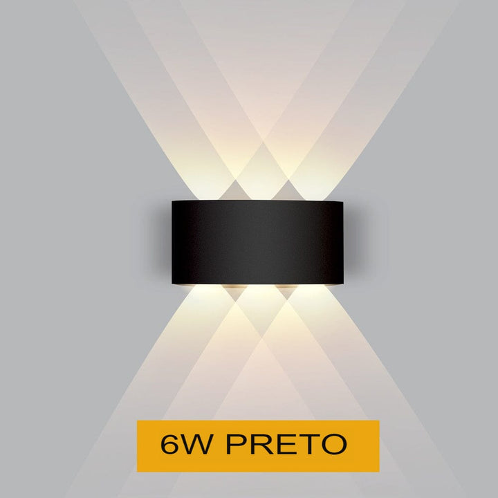 Wasserdichte LED-Außenwandleuchte, modernes Design aus Aluminium, für stilvolle und energieeffiziente Beleuchtung im Freien.