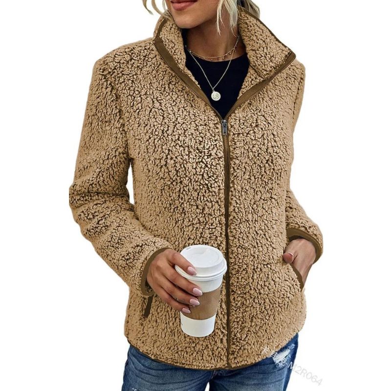 "Weiche Fleecejacke für Damen, modisch und warm, in Blau, Burgunderrot, Grau oder Olivgrün. Perfekt für kalte Tage."