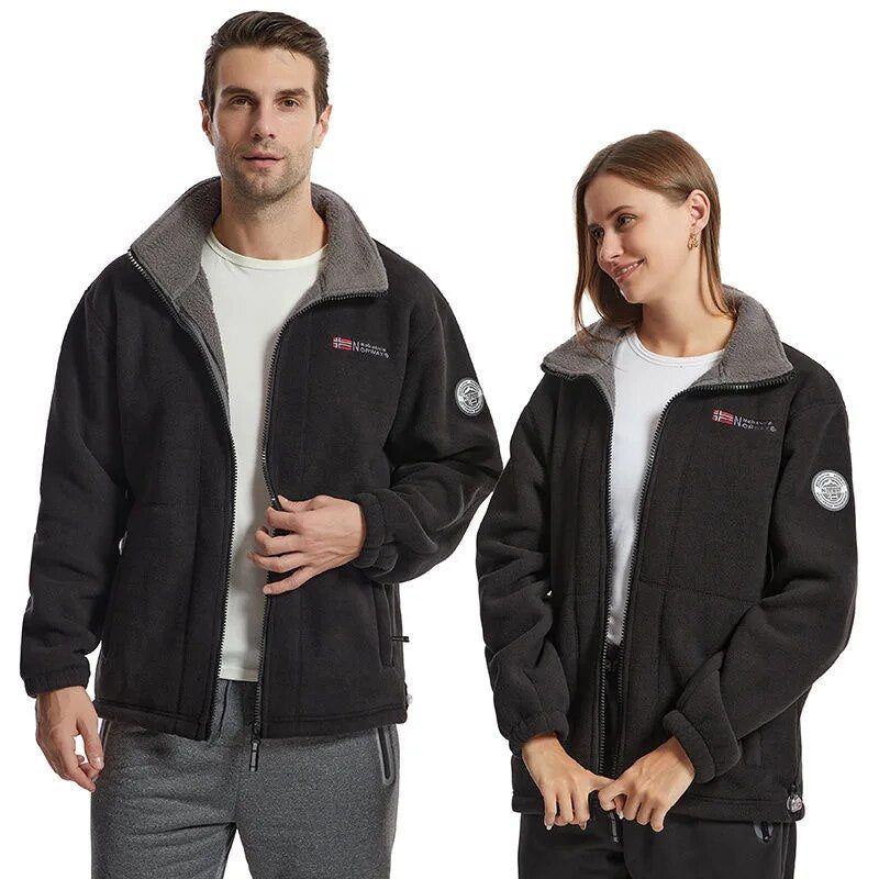 Winddichte Herren Fleece Jacke, grau, elegant, atmungsaktiv, mit versteckten Taschen, ideal für kalte Herbst- und Wintertage.