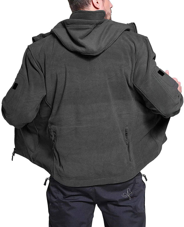 Winddichte Herren-Outdoor-Fleecejacke, grau, mit Taschen; ideal für Wandern, bietet Komfort und Schutz vor Wind.