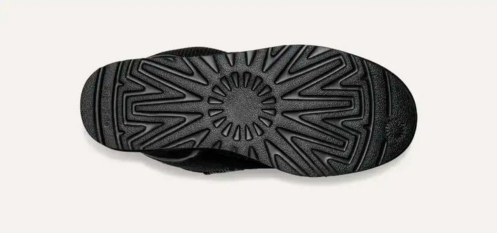 Warme Wildleder-Stiefel mit Kunstfell für den Winter