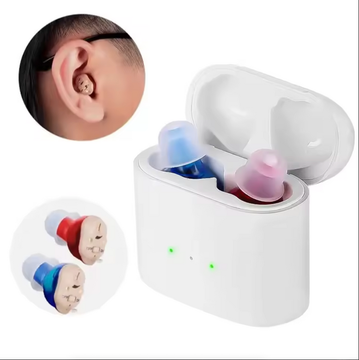 "Winziges wiederaufladbares Hörgerät mit diskretem Design, bietet klaren Klang und langen Akku, ideal für Brillenträger."