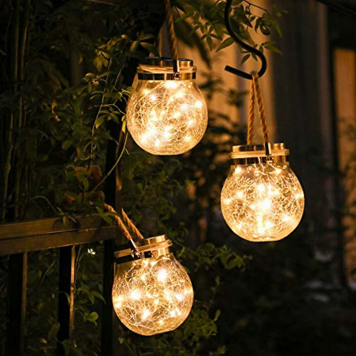 Solarbetriebene Gartenlampe aus Glas für Außenbereiche