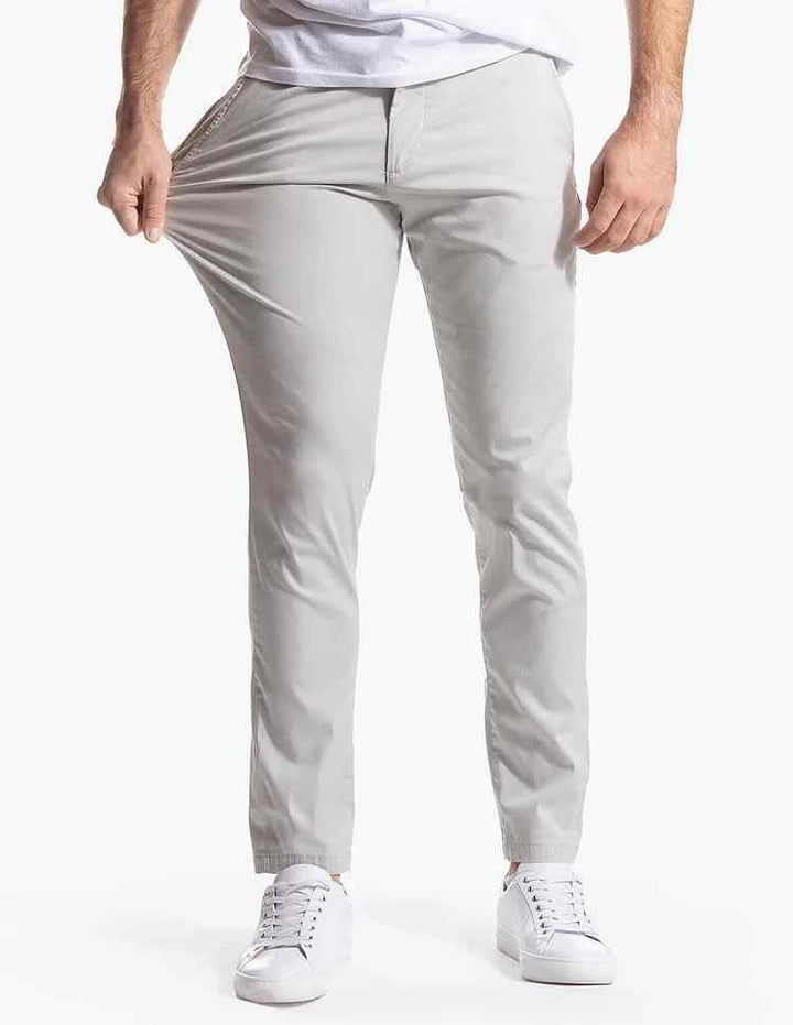 Khakis aus Stretch