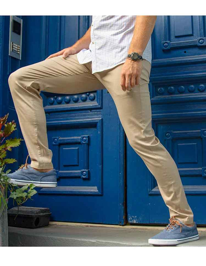 Khakis aus Stretch